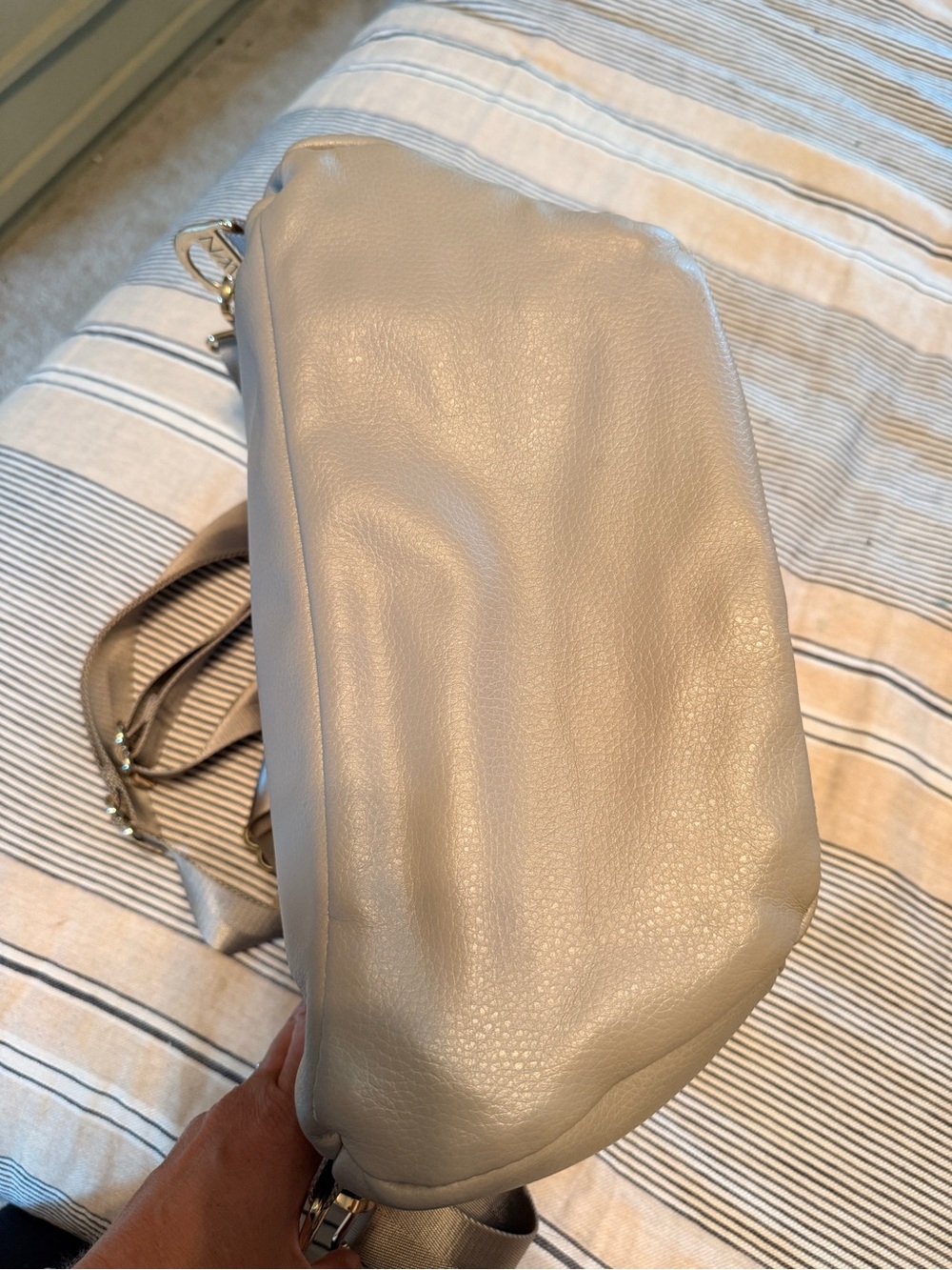Fawn Design Diaper Bag - Picture 5 of 9